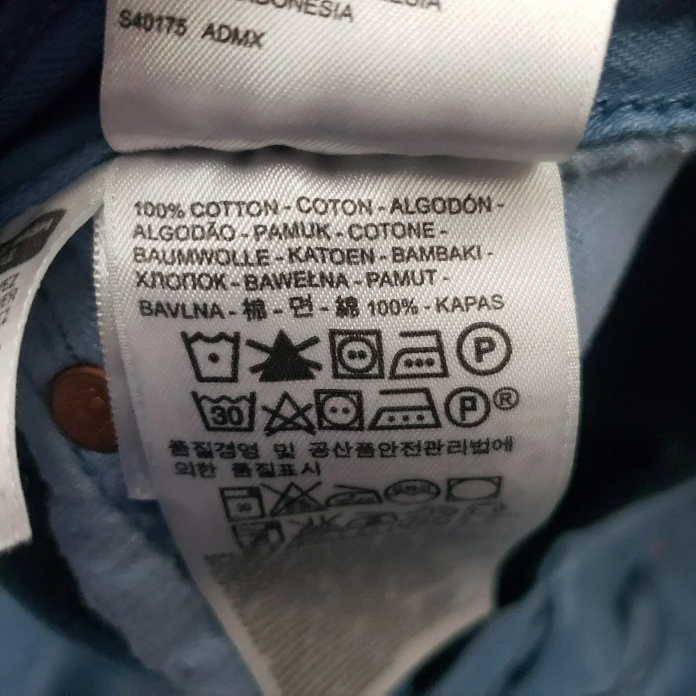 Levi's 501 Jeans Mens 38x32 Blue Straight Leg Button Fly Denim